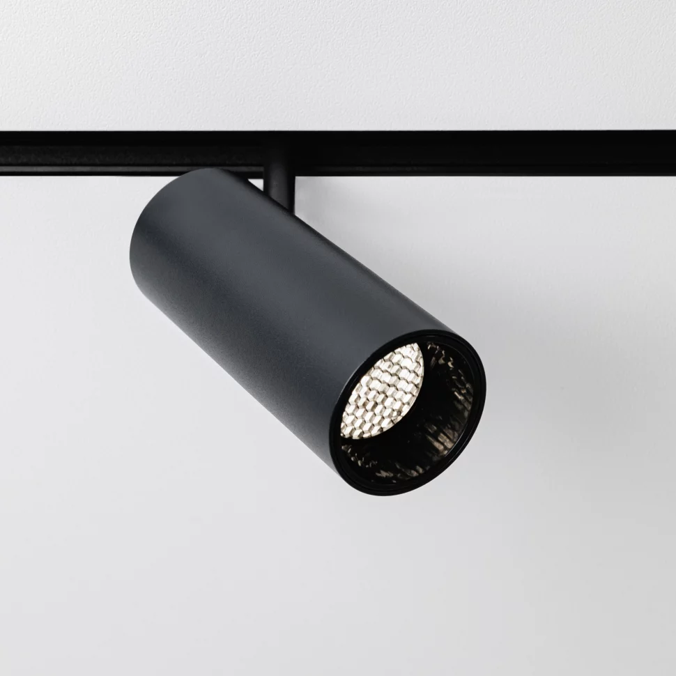 Magnetic track light 900/4000
Магнитный трековый светильник 900/4000